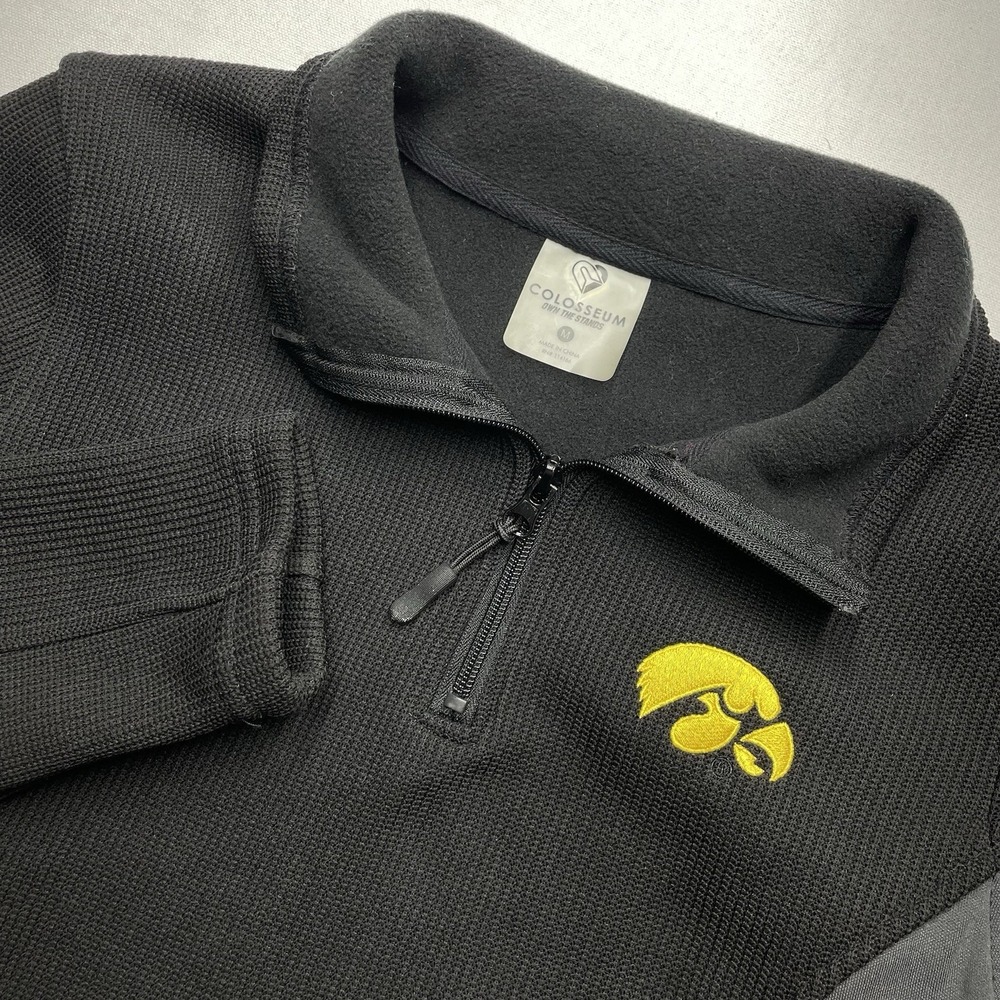 Iowa Hawkeyes Colosseum Black Pullover Jacket Top Medium